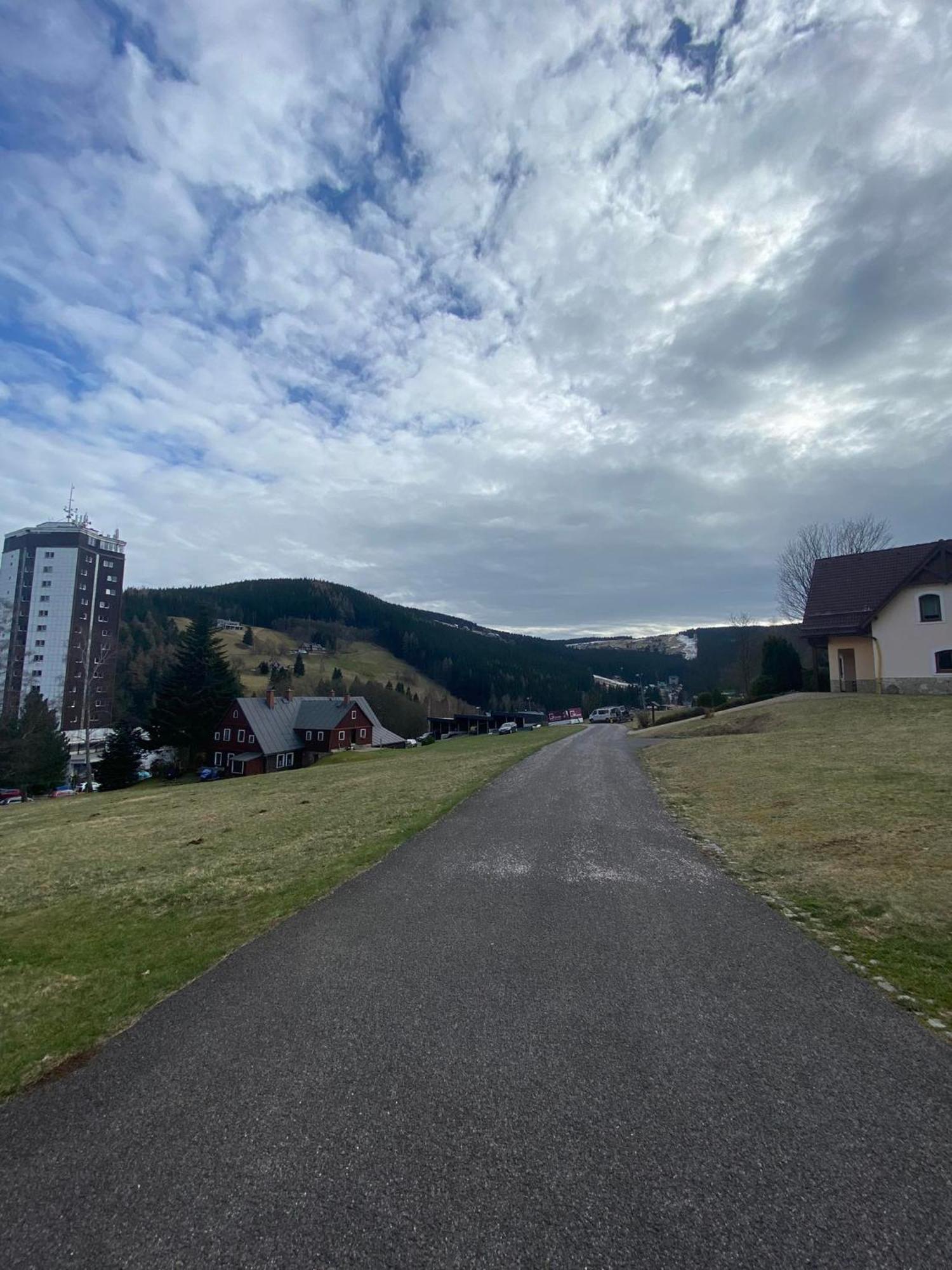 Apartment Okolo Pece Praiano Dış mekan fotoğraf